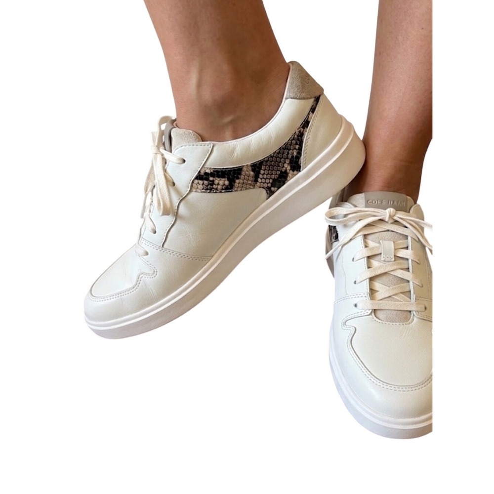 COLE HAAN Women 10.5B White GrandPro Downtown Sneakers Snakeskin Detail